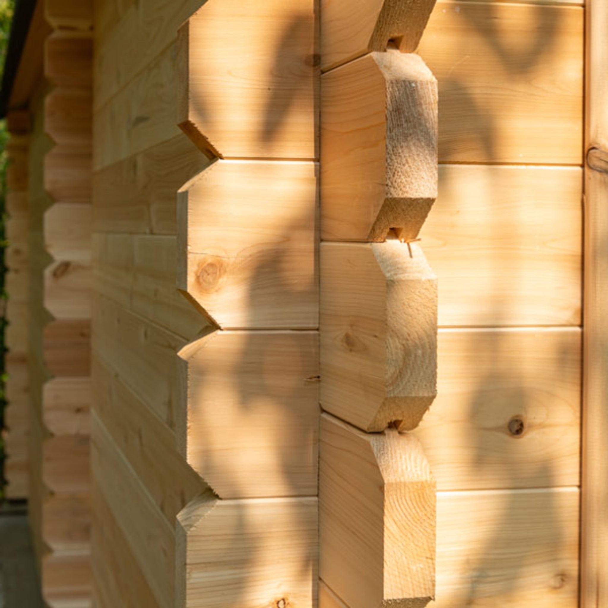 Dundalk LeisureCraft CT Georgian Cabin Sauna with Changeroom – Outdoor Cedar Sauna